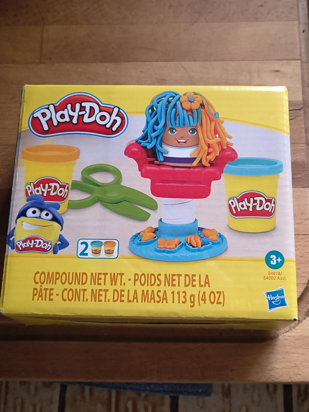Play-Doh Mini Crazy Cuts Hair Salon Playset