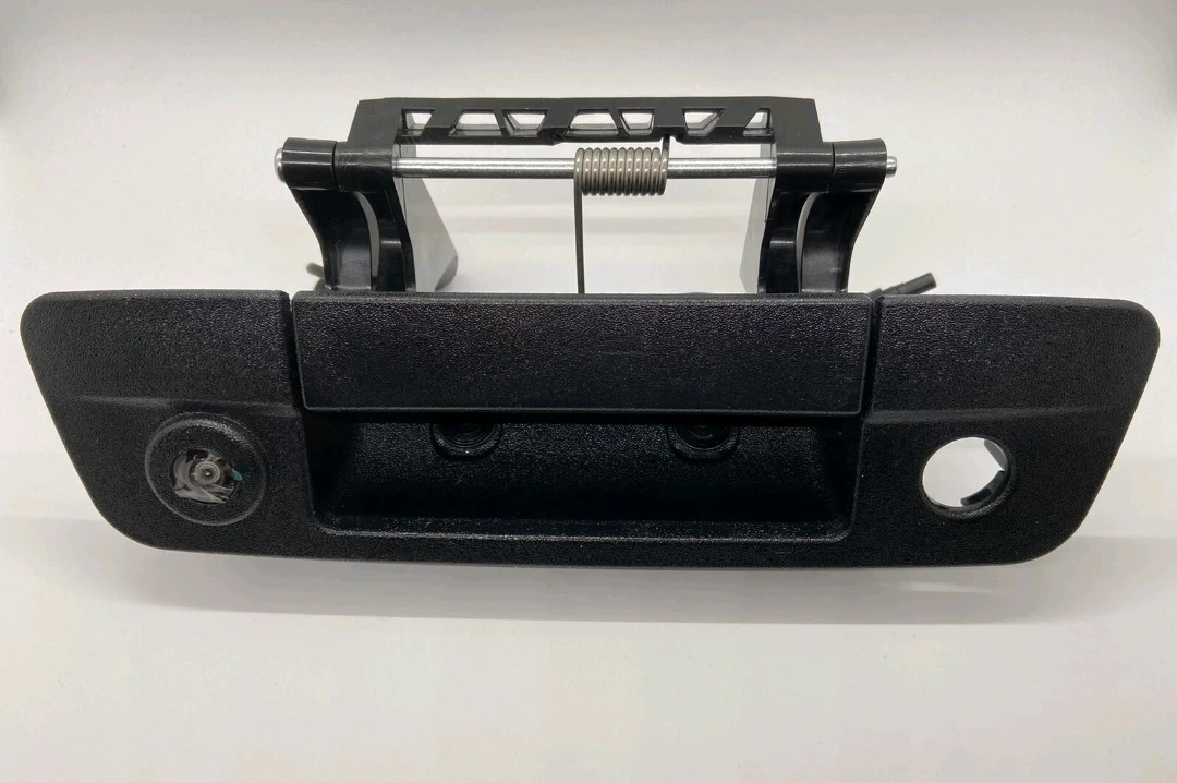 Tailgate Handle with Backup Camera