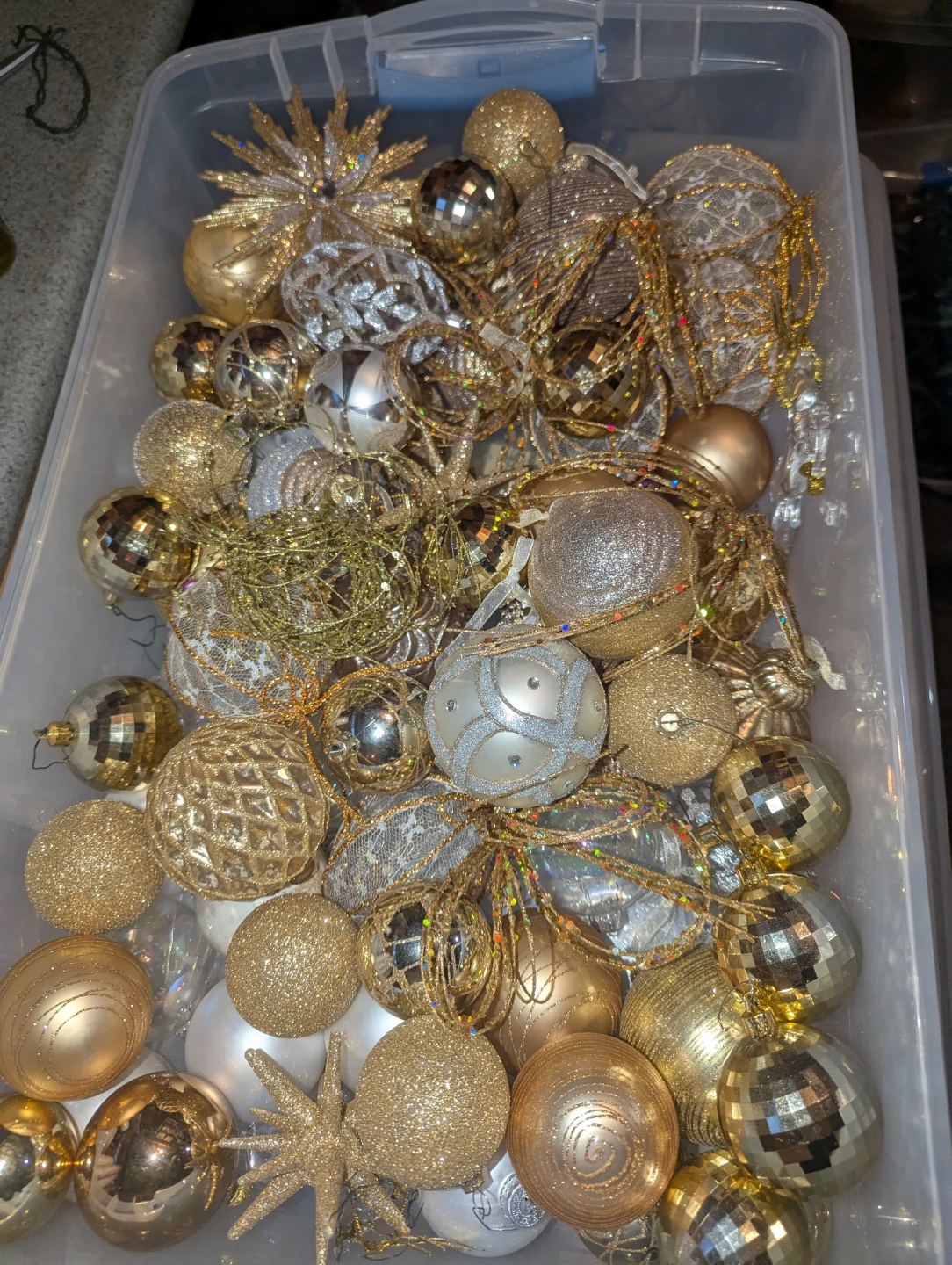 Assorted Christmas Ornament  Decoration Collection diff  prices - photo 5