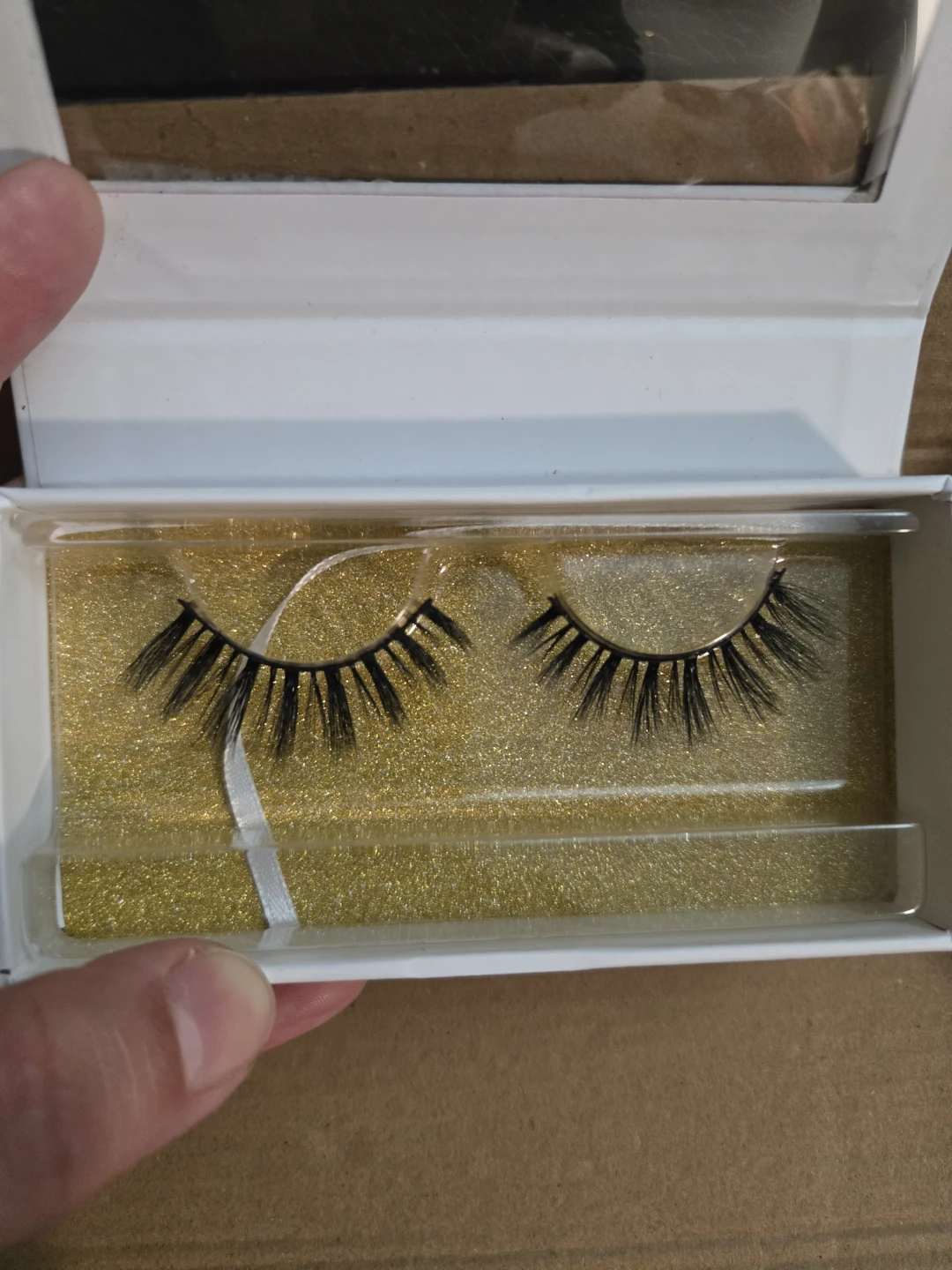 Pair of false eyelashes