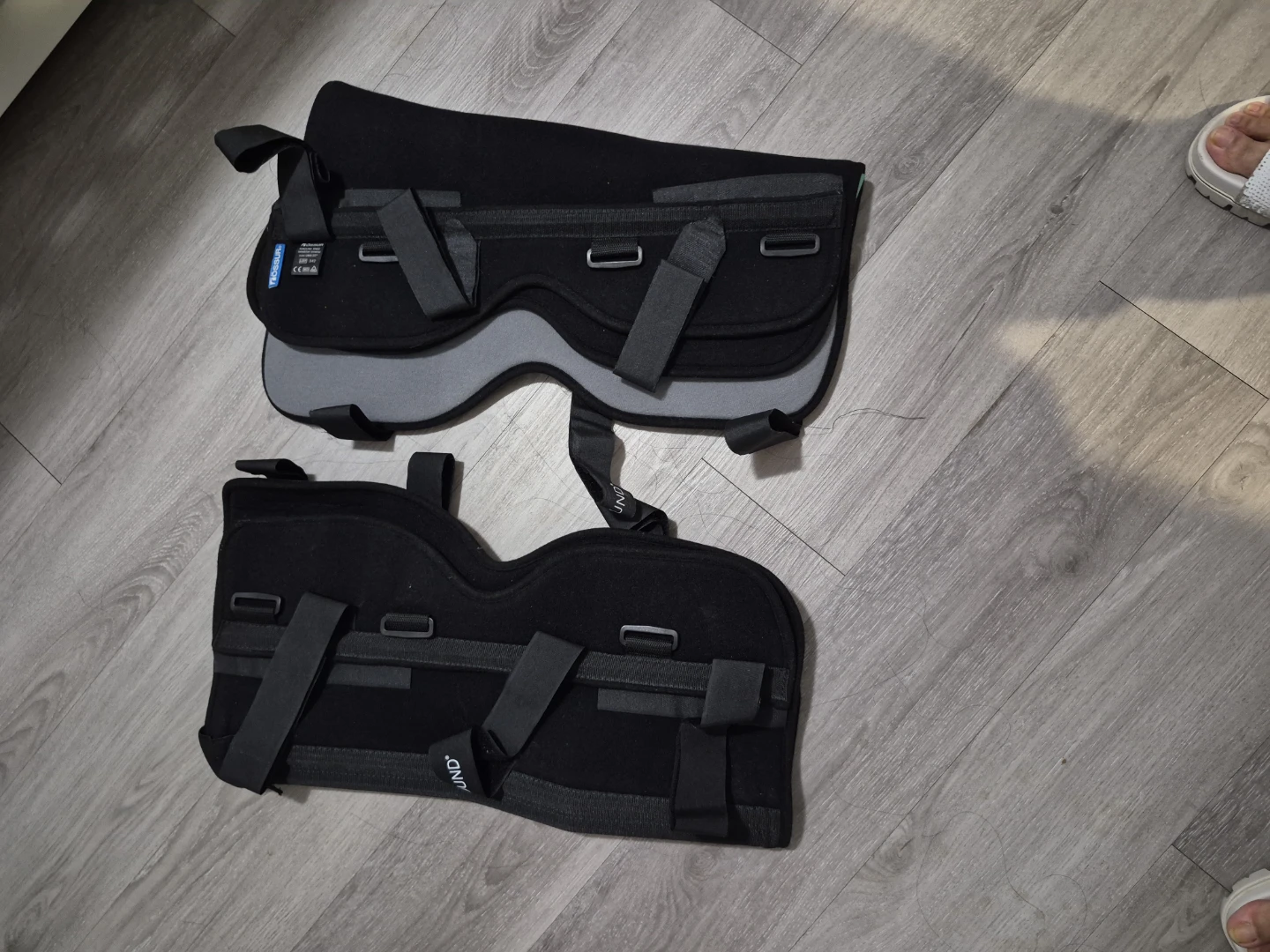 Knee brace - photo 3