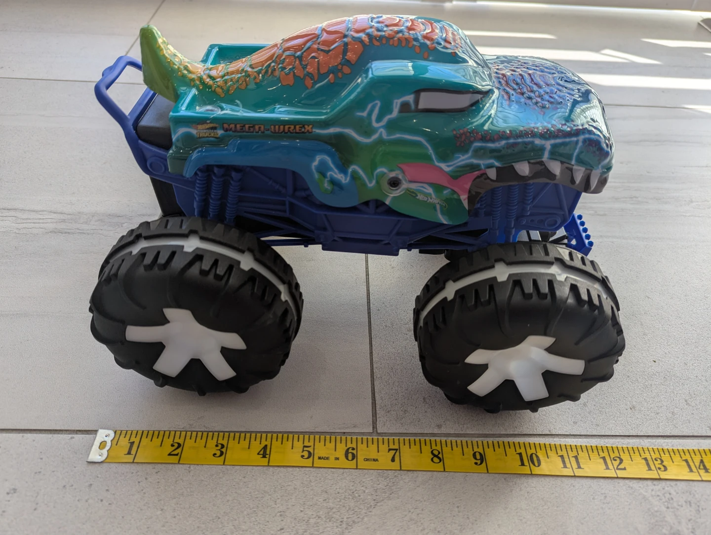 Hot Wheels Monster Trucks Mega-Wrex Alive Remote Control Car - photo 2