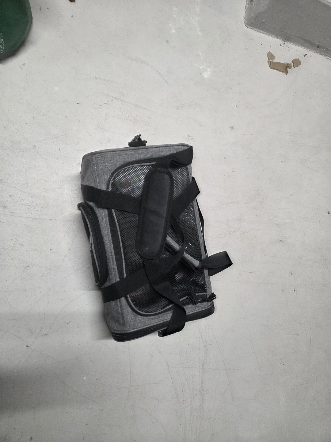 WAKYCU Grey Pet Carrier - photo 3