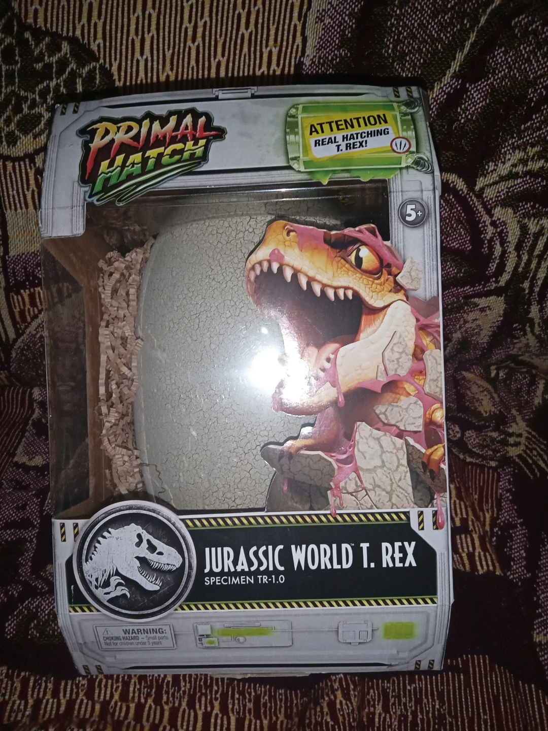 Jurassic World Primal Hatch T. Rex Specimen TR-1.0 - photo 2