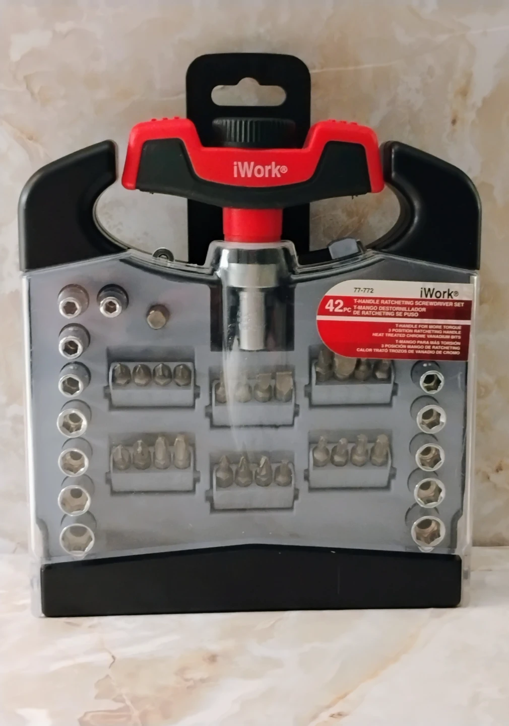 IWORK 42-PIECE T-HANDLE RATCHETING SCREWDRIVER SET