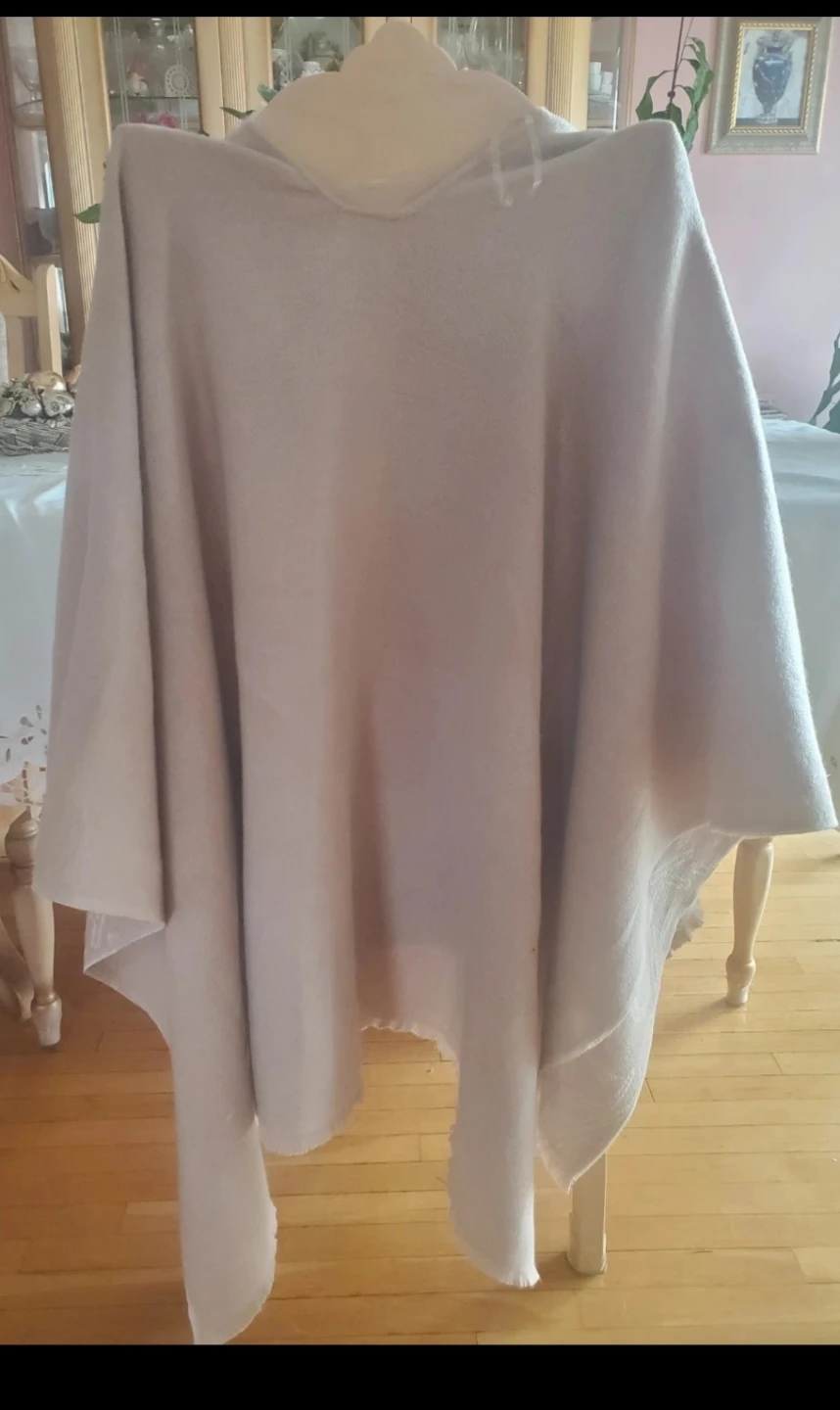 Calvin Klein Poncho - photo 4
