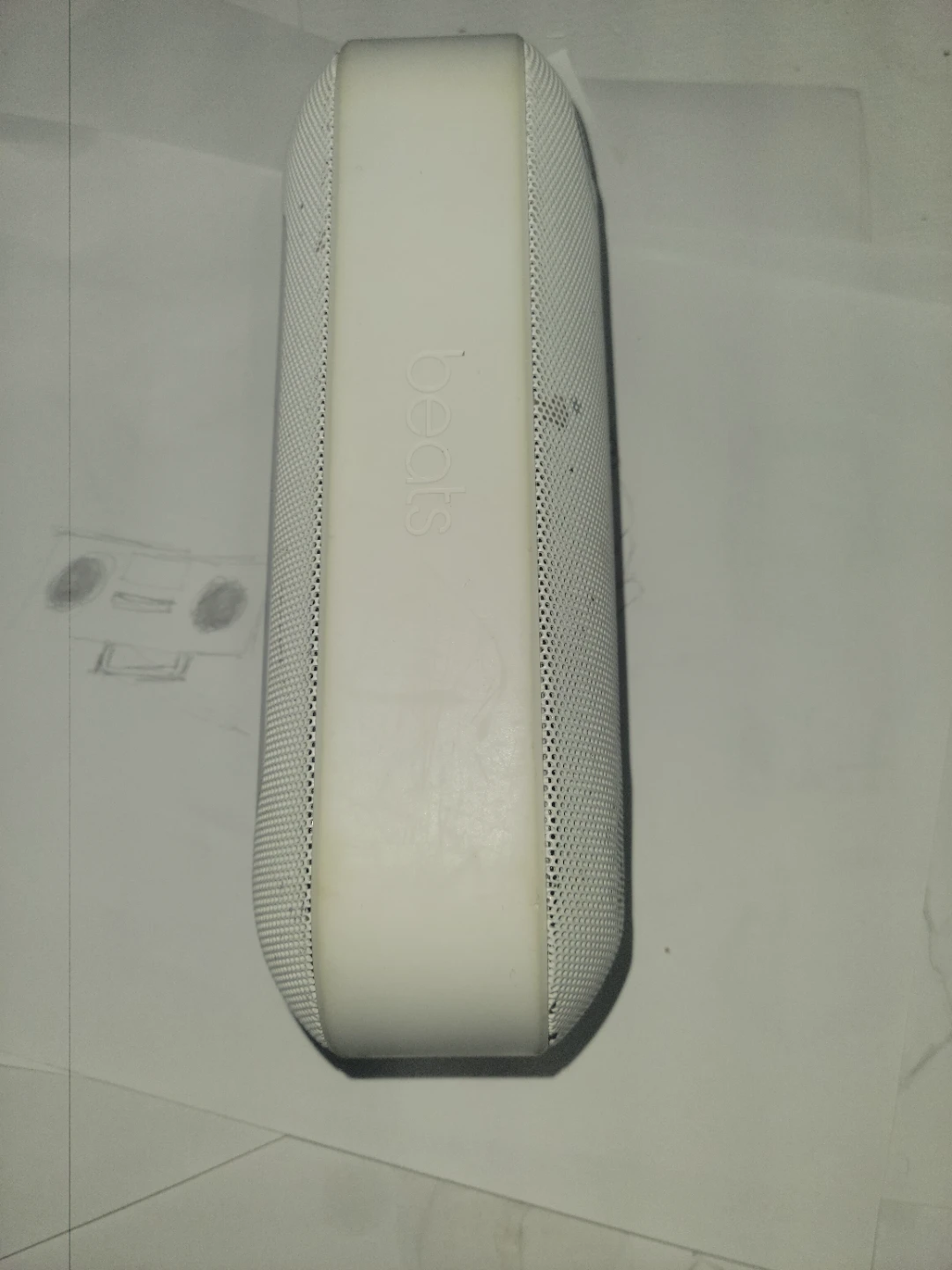 Beats Pill+ Portable Bluetooth Speaker - White - photo 2