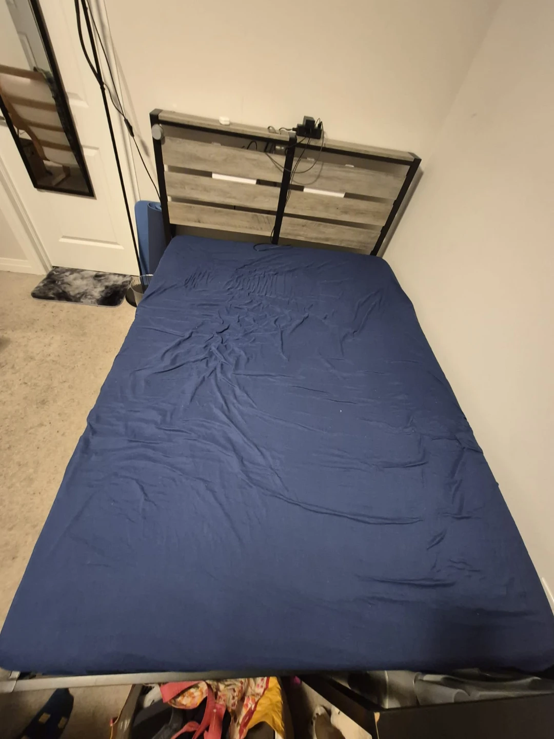 Metal and Wood Panel Bed Frame (Full/Double)
