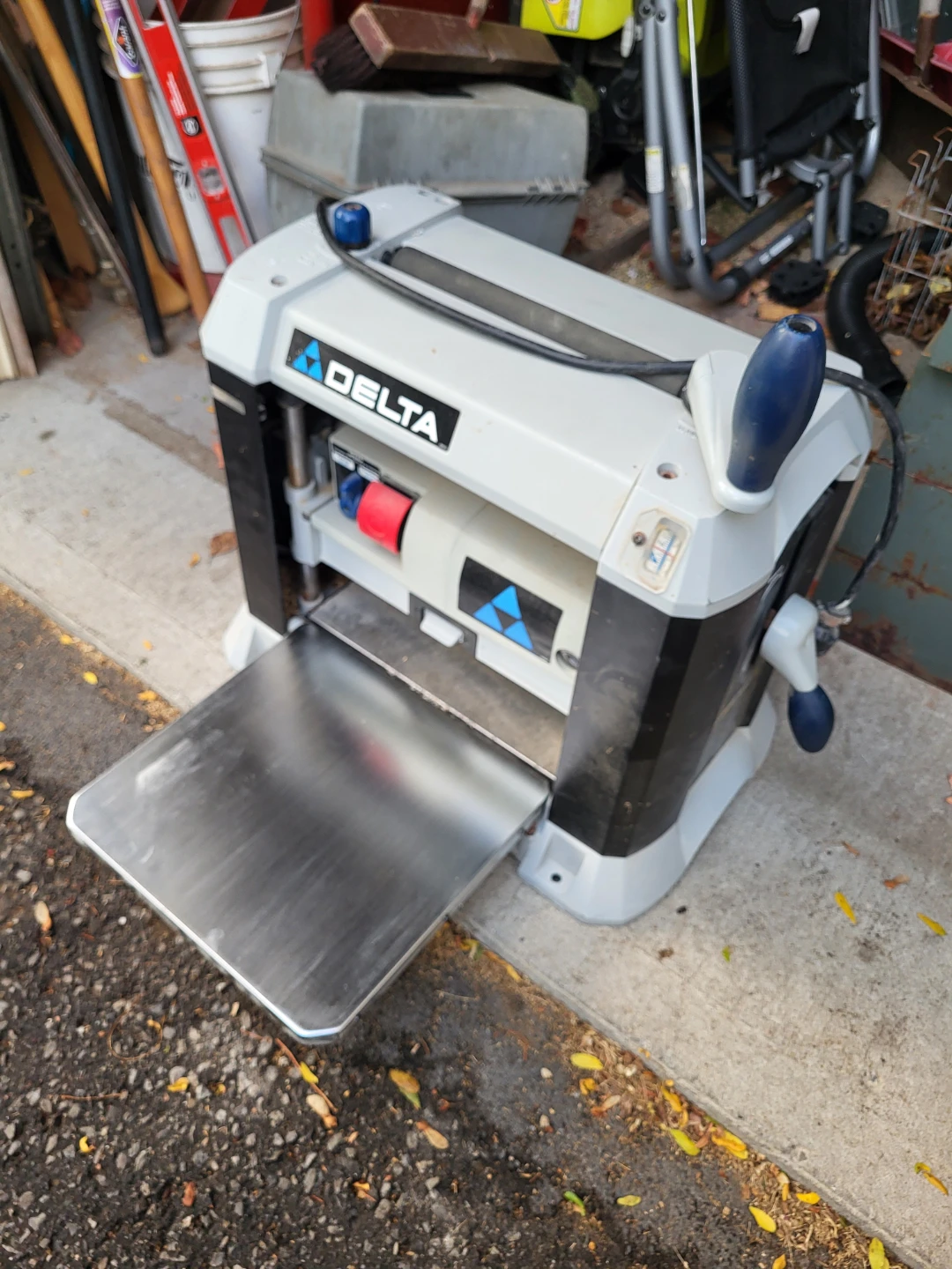 Delta 13" Two-Speed Finishing Planer Model 22-580