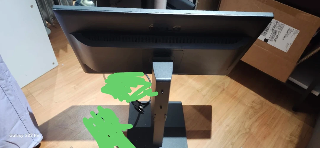 LG Monitor24" Attn:no wires.  Price firm final cash - photo 3