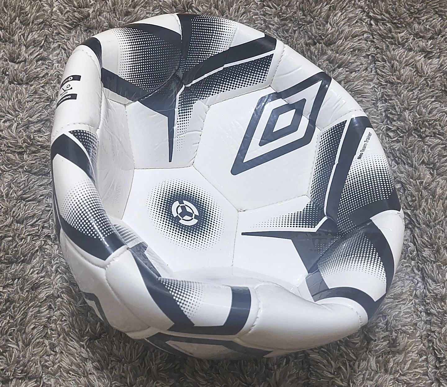 Umbro Neo Team Trainer Soccer Ball - Size 5