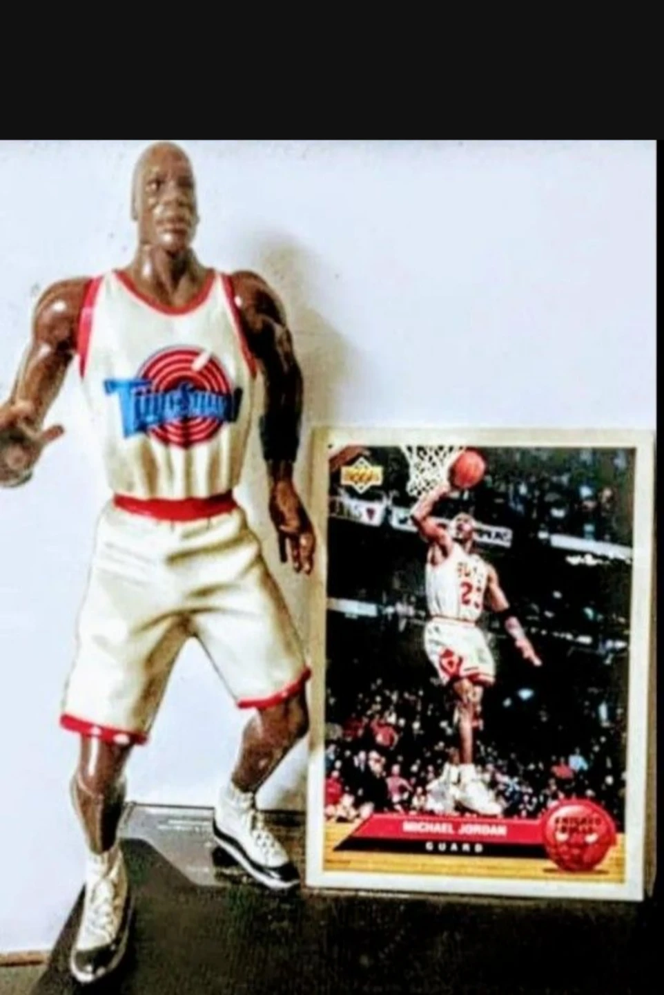 Michael Jordan Vintage Figure & Card 1991