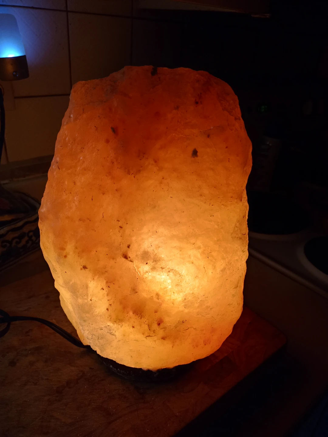 Large Himalayan Salt Lamp - photo 5