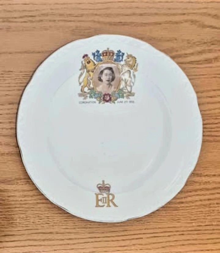 Vtg Queen Elizabeth II Coronation 1953