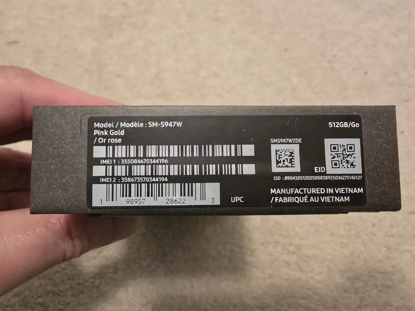 Brand new Samsung Galaxy S26+ 12GB-512GB - Pink Gold - photo 3