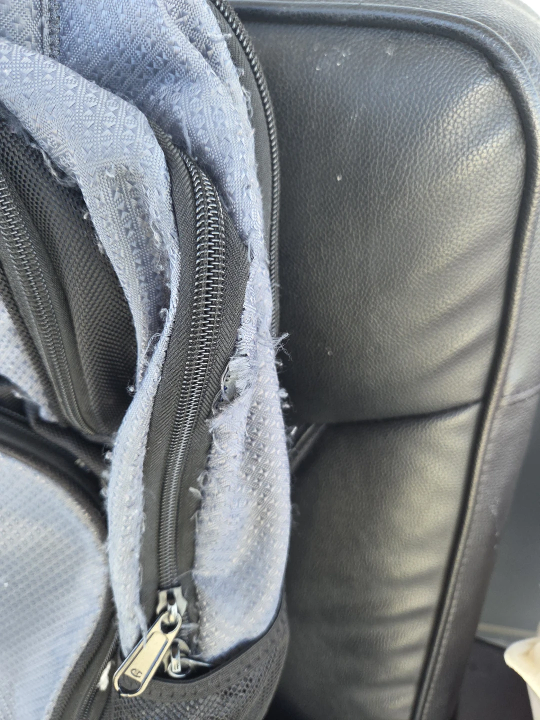 Champion grey backpack - photo 2