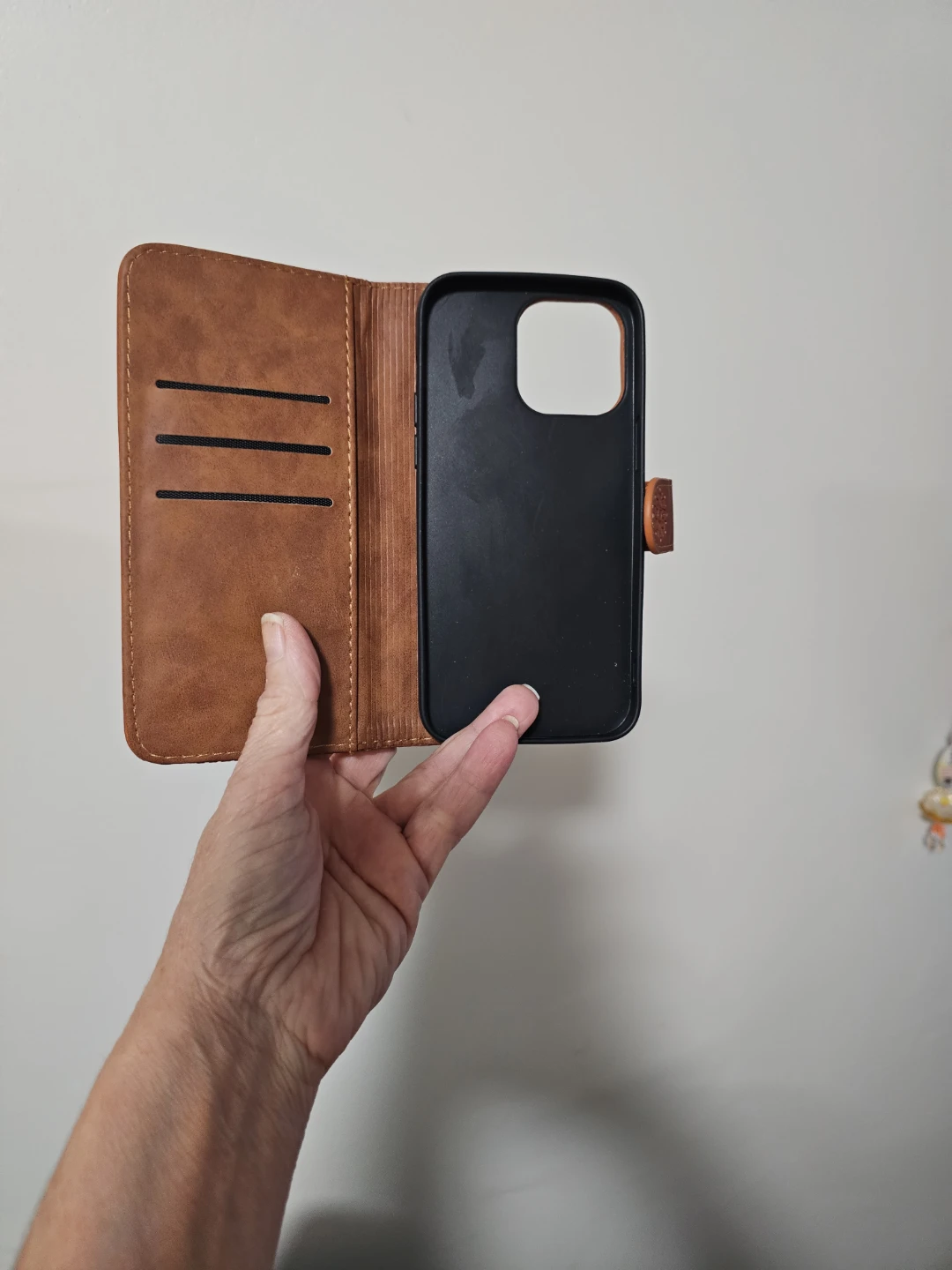 Brown Mandala Phone 15/16 Wallet Case