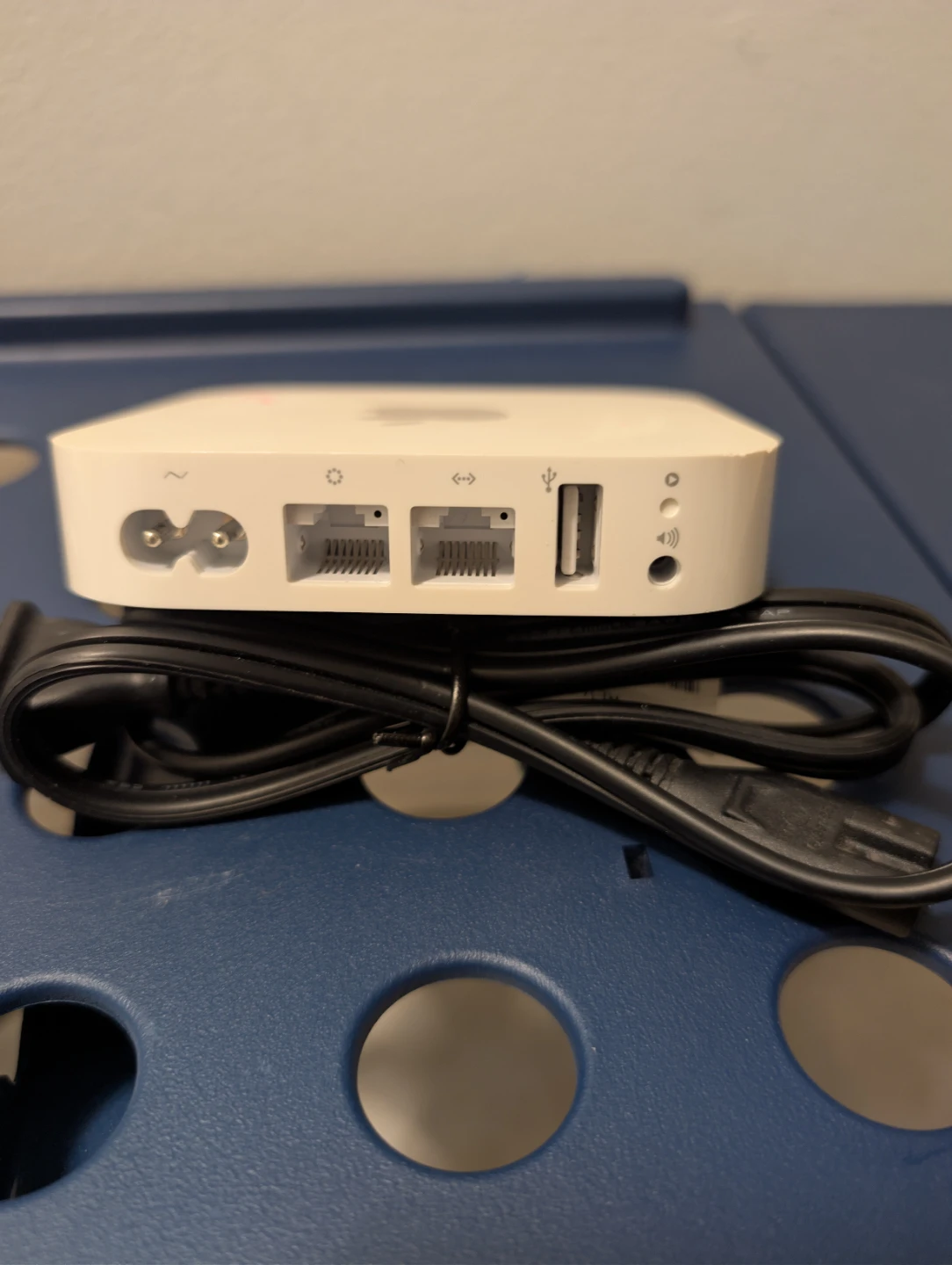 Apple AirPort Express A1392 - photo 4