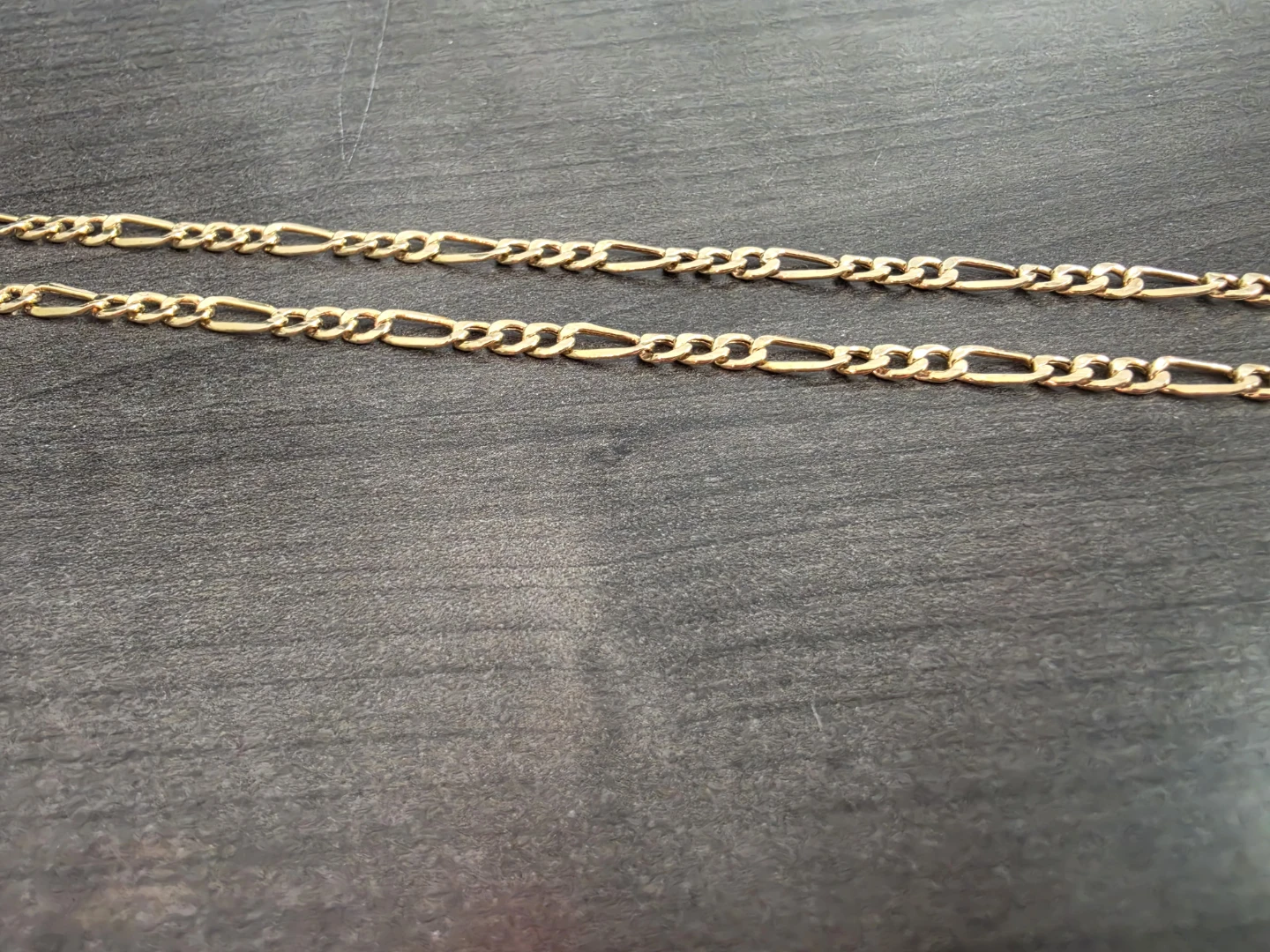 10kt Gold Figaro Chain