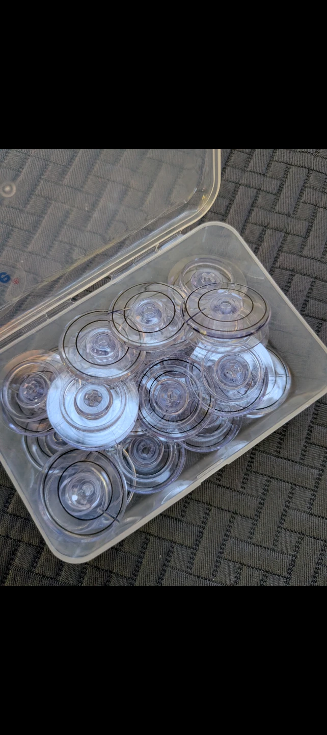 Evernice 20 sewing machine bobbins - photo 2