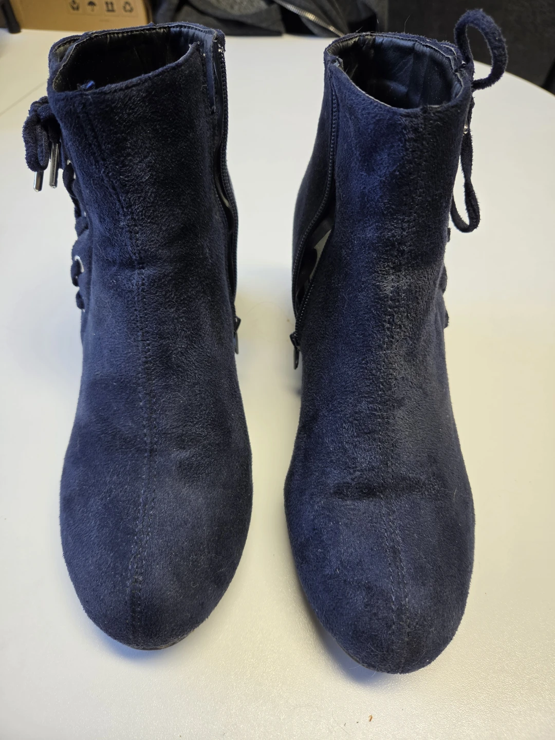 Navy blue lace-up ankle boots - photo 4