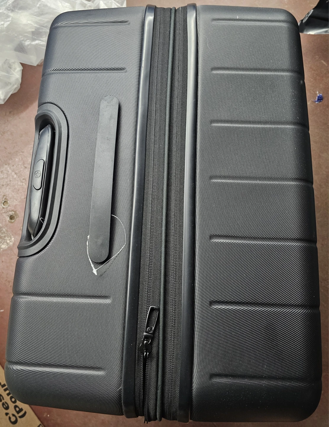 Swiss Gear Black Hardside Suitcase - photo 2
