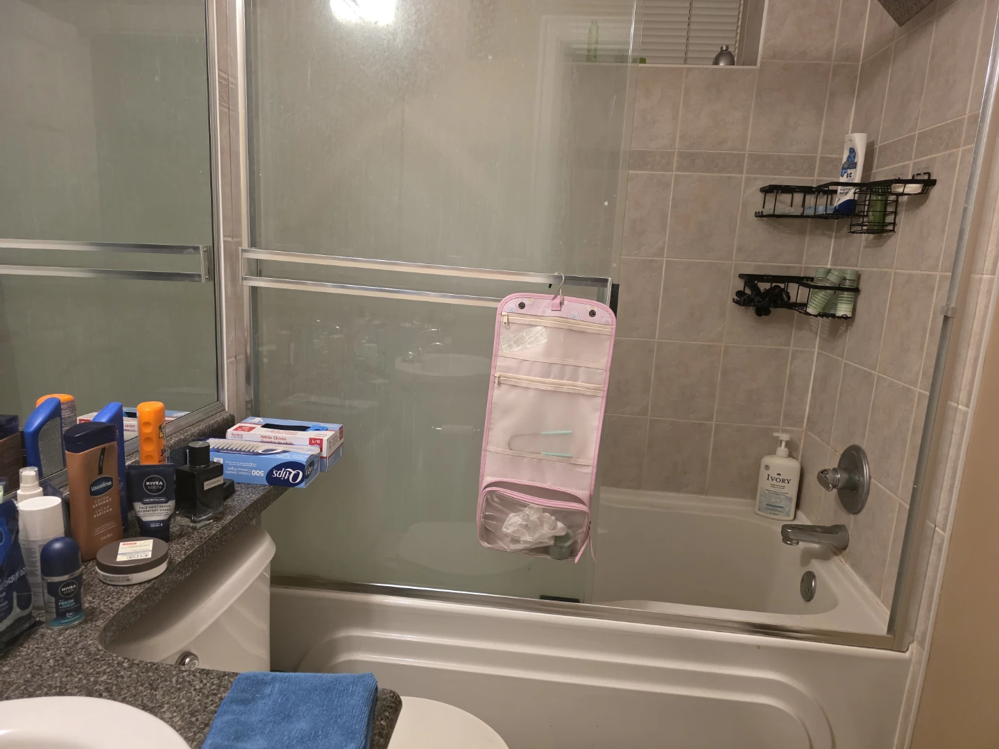 1 bed 1 bath for rent - photo 4