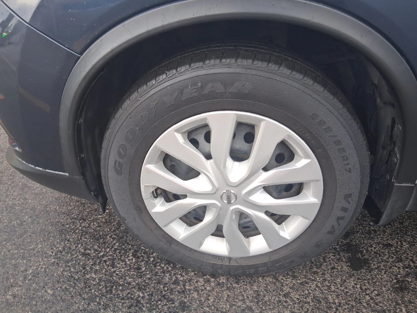 Nissan Rogue SUV - photo 5