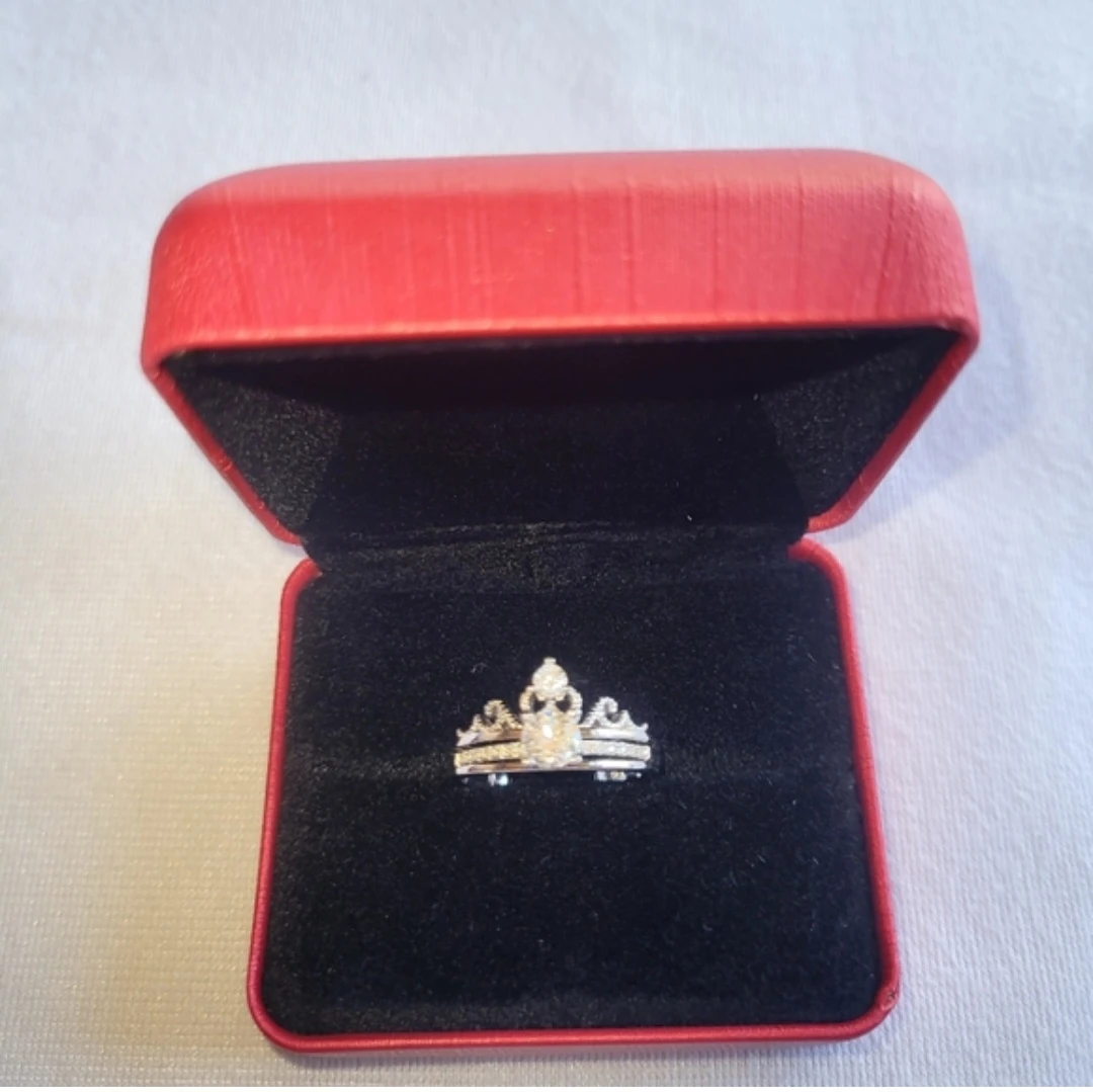 Crown Design Ring Set