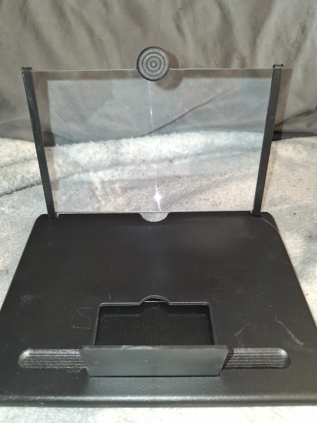 Smartphone Screen Magnifier