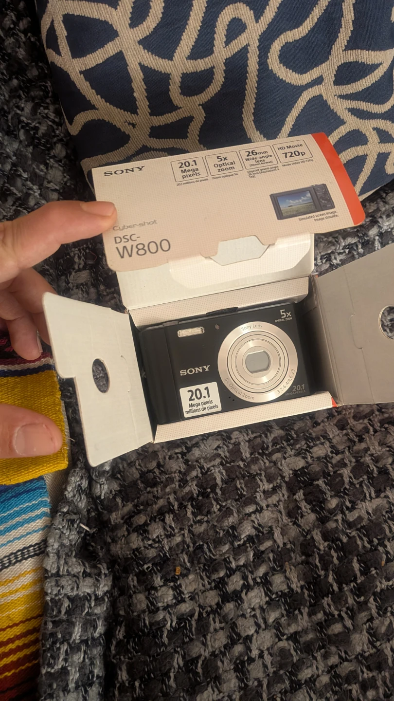 Sony Cyber-shot DSC-W800 Digital Camera - photo 3