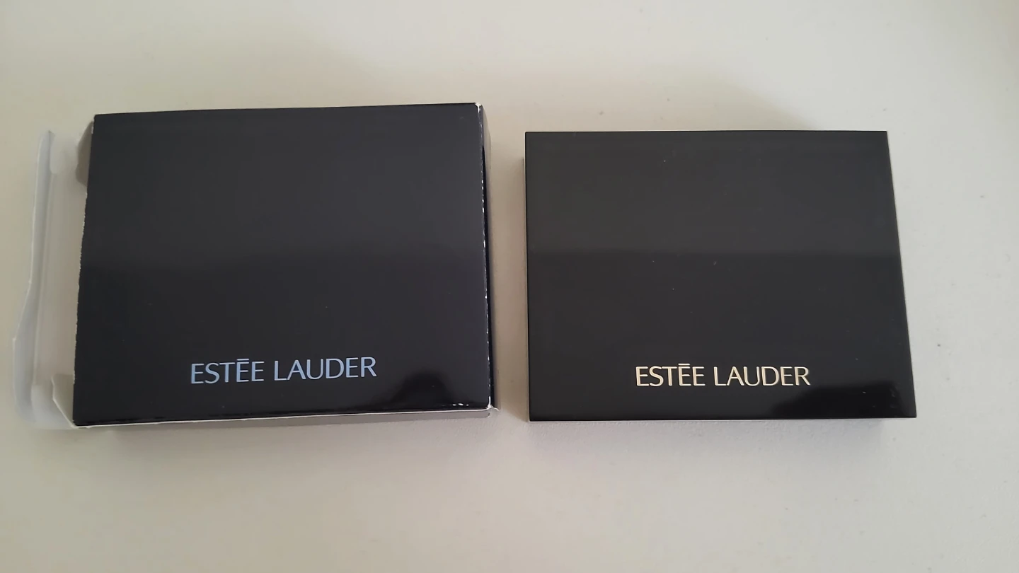 Estée Lauder Blush Compact(Conditionally free)