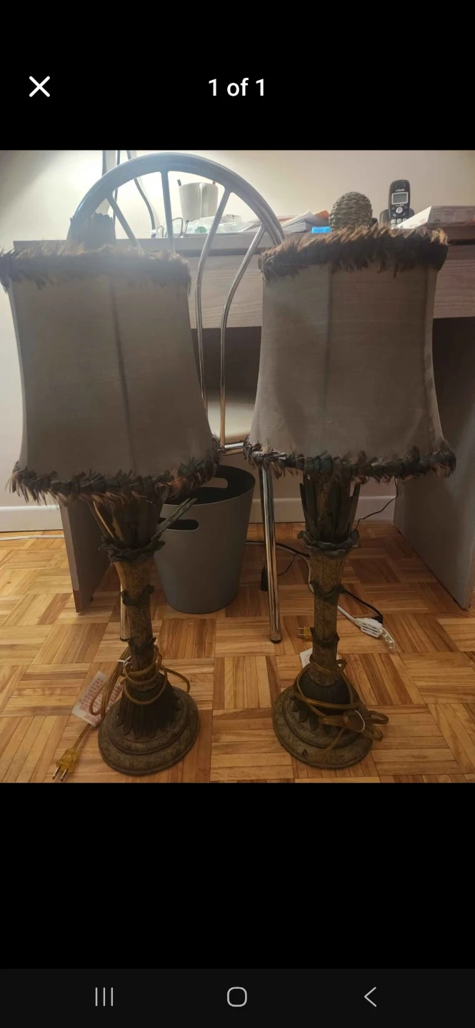 Set of Two Tropical Style Table Lamps