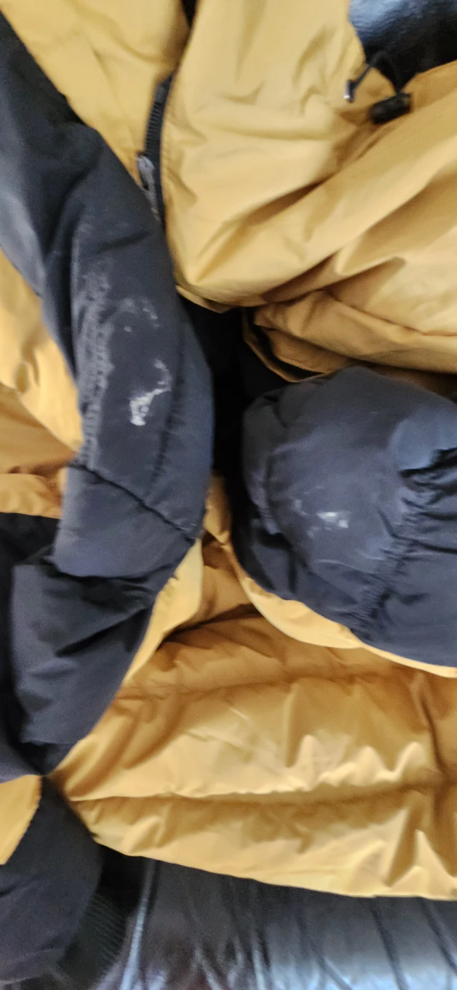 Yellow and Black Puffer Jacket - photo 4