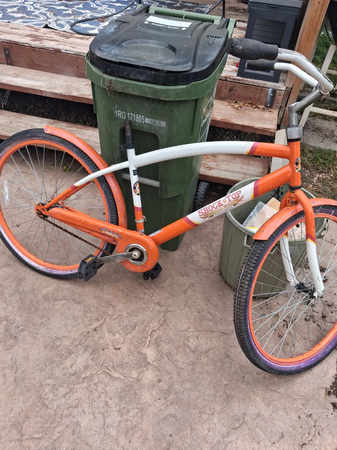 Shock Top Promotional Cruiser Bicycle fixer uper