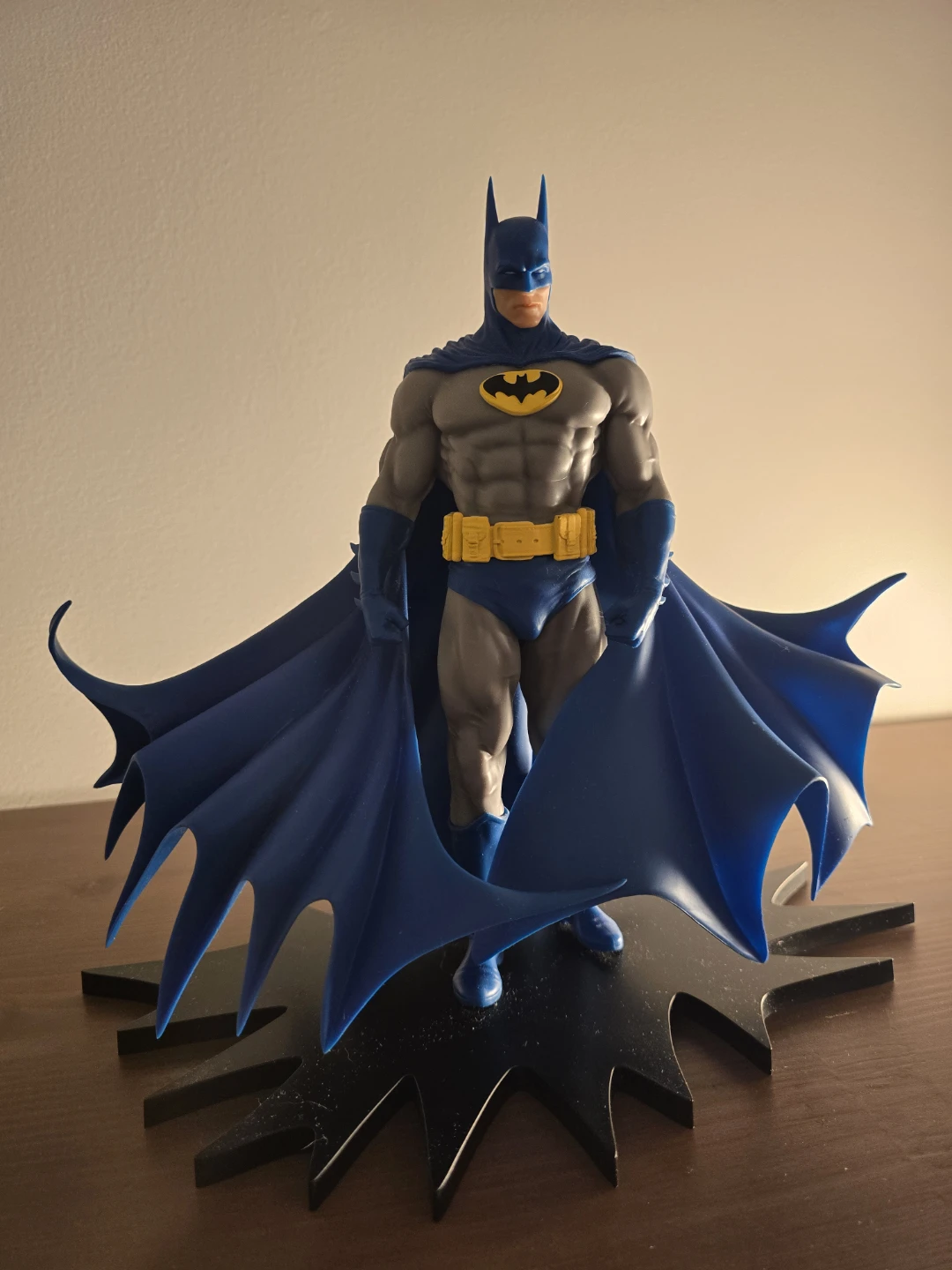 Batman Statue Figure
