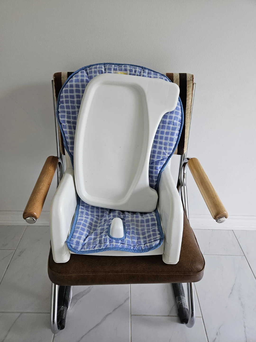 The First Years Portable Booster Seat - photo 2