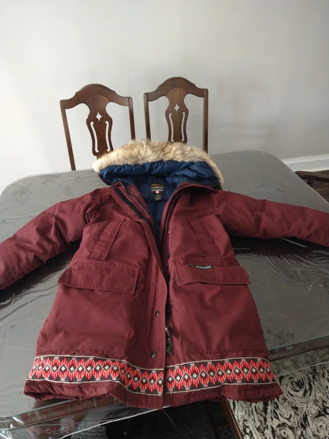 Canada Goose Expedition Parka - Maroon - Size Medium - photo 2