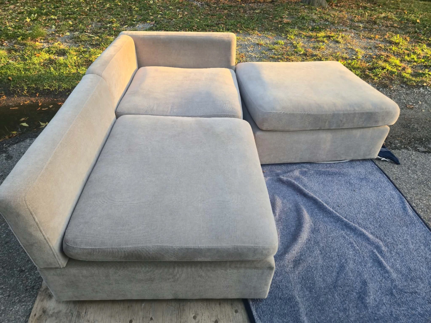 Beige Modular Sectional Sofa with Ottoman
