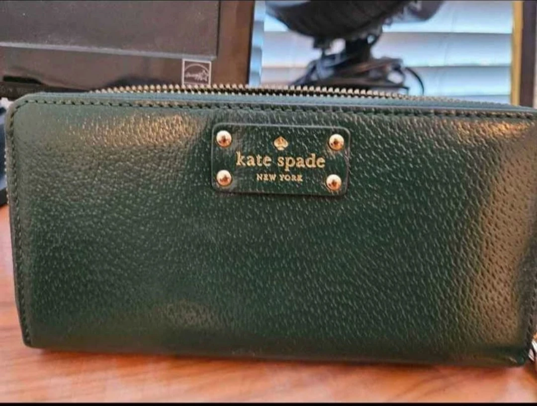 Kate Spade Dark Green Leather Wallet