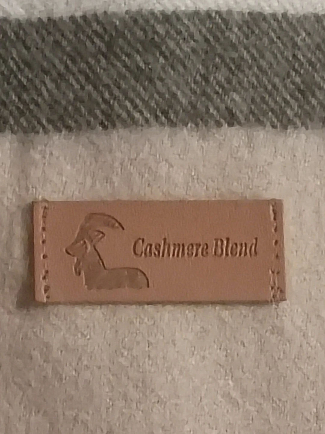 Cashmere Blend scarf - photo 2