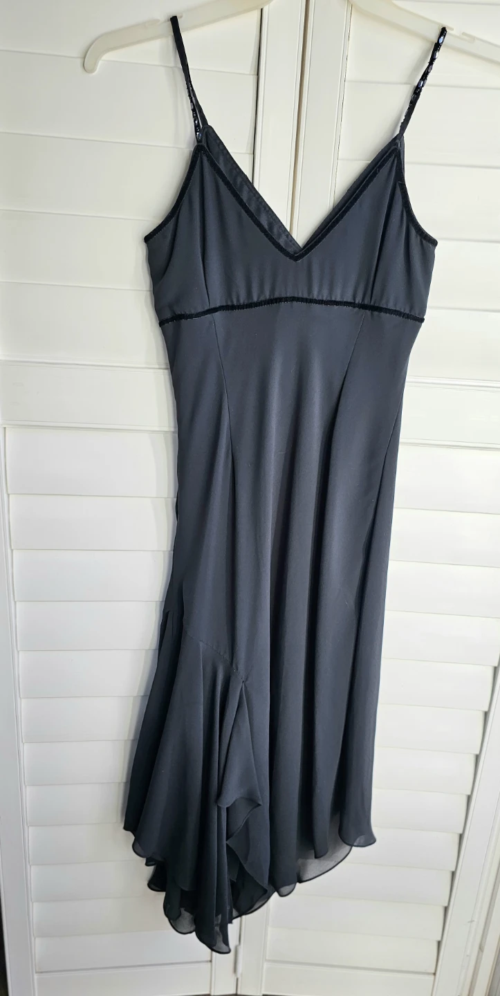 Gently used Petite Size 8 Black Party Dress - photo 3