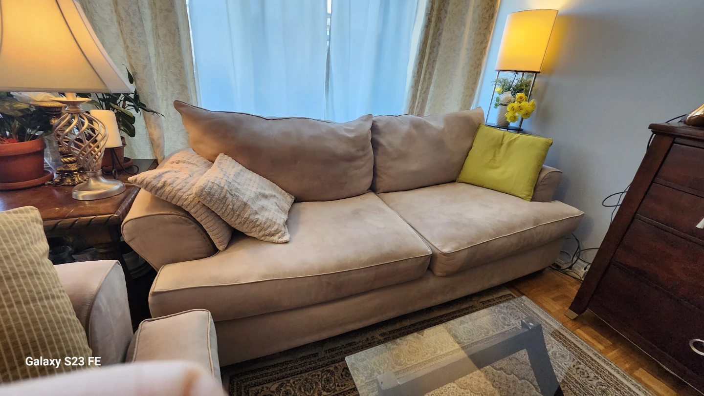 Beige living room sofa - photo 2