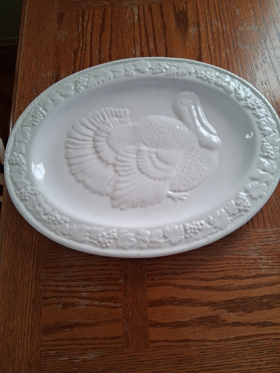Red Vanilla Classic Turkey Platter 18"