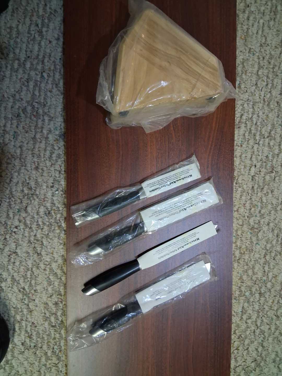 Mint condition knife set
