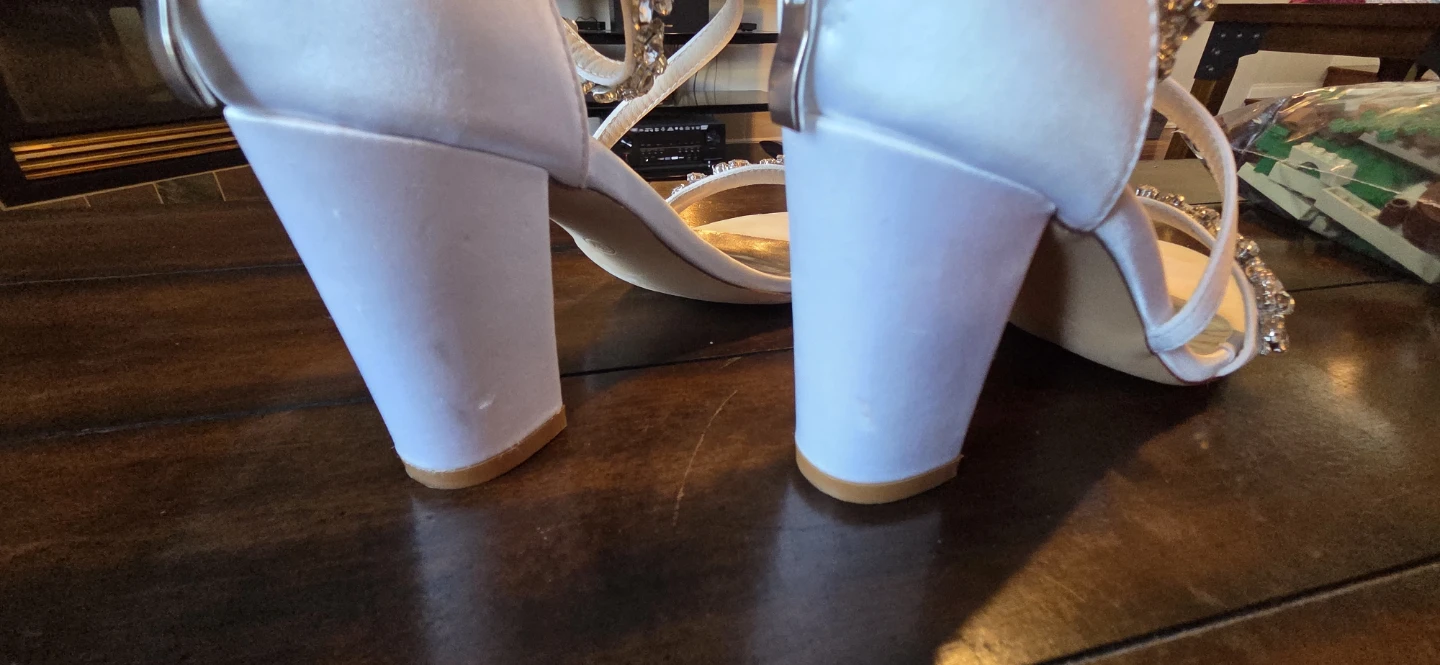 White size 7 women's heels - photo 4