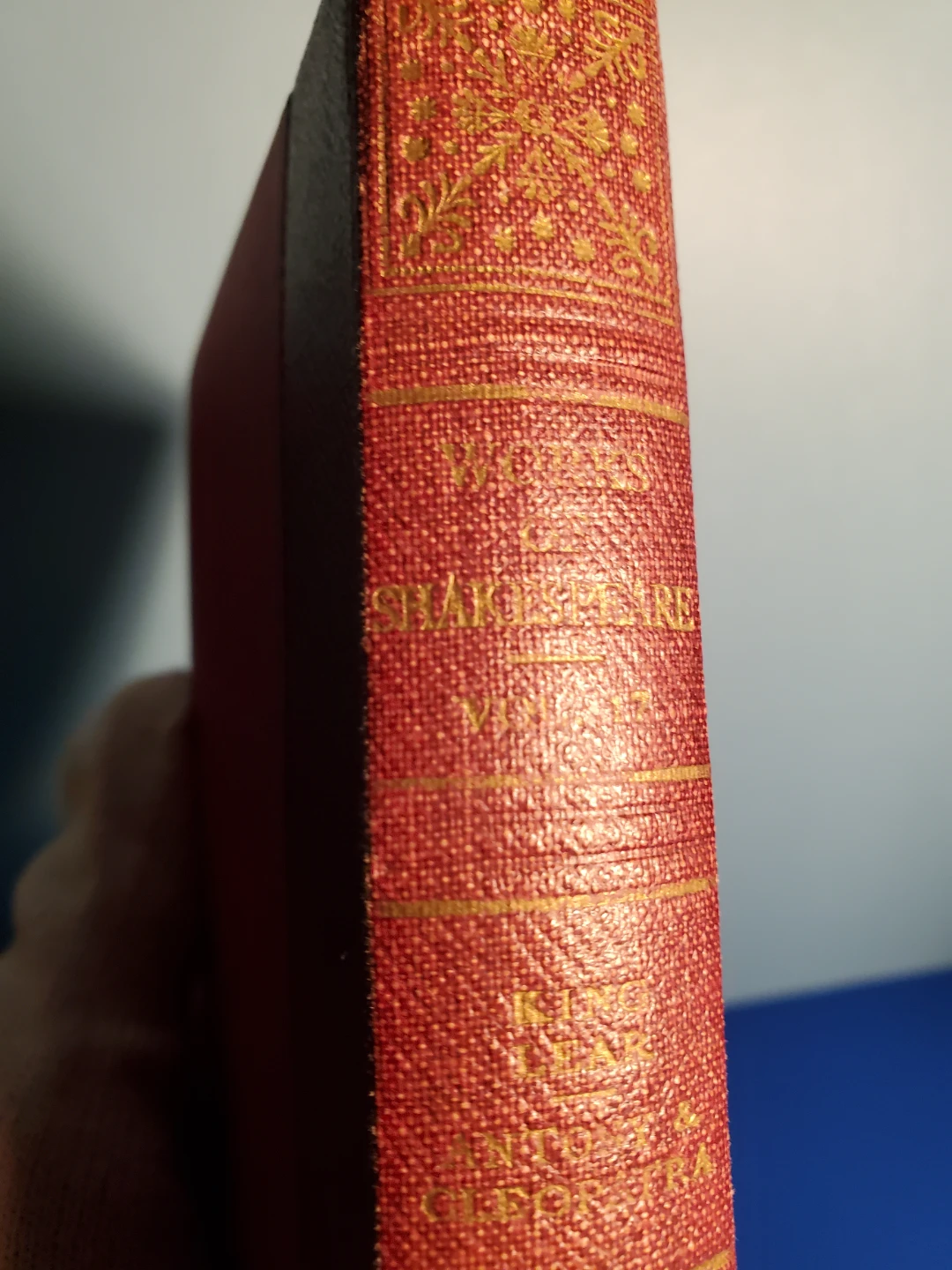 Plays of Shakespeare antique book (1904) - photo 2