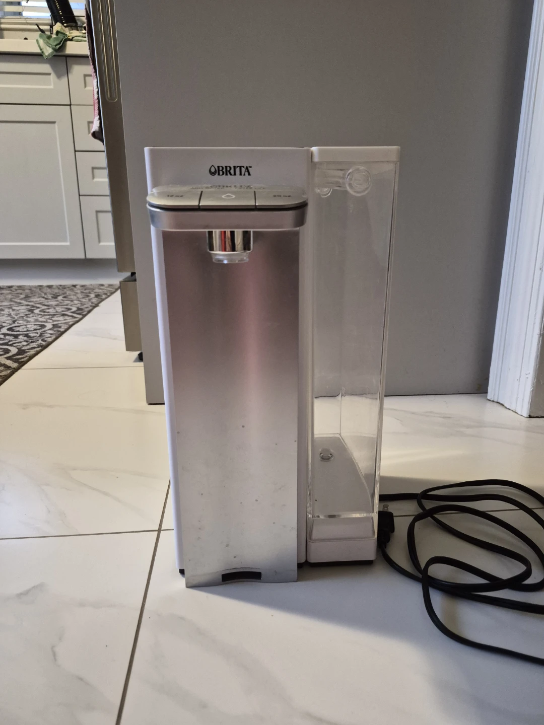Brita Hub Instant Countertop Water Filtration System - photo 3