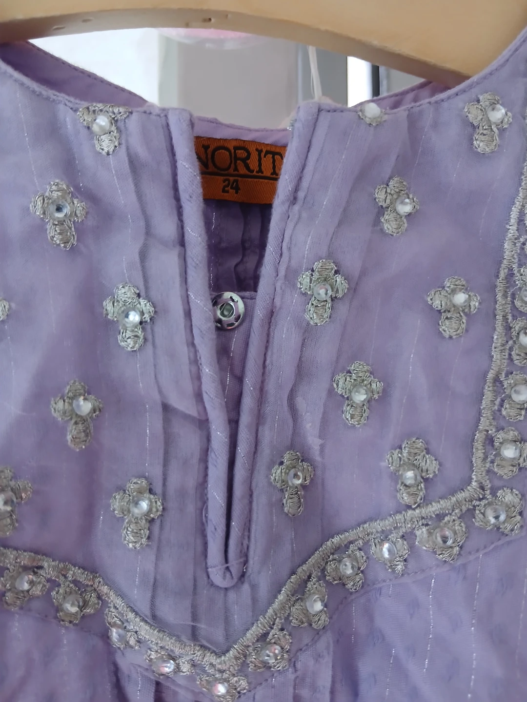 Norita Children's Lilac Traditional Suit, Size 24 - photo 3