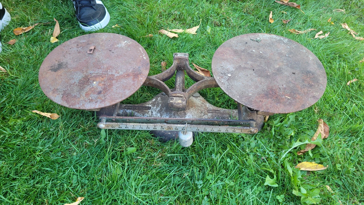 Antique scale - photo 3